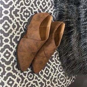 (NWOT) L47 LOAFERS💕